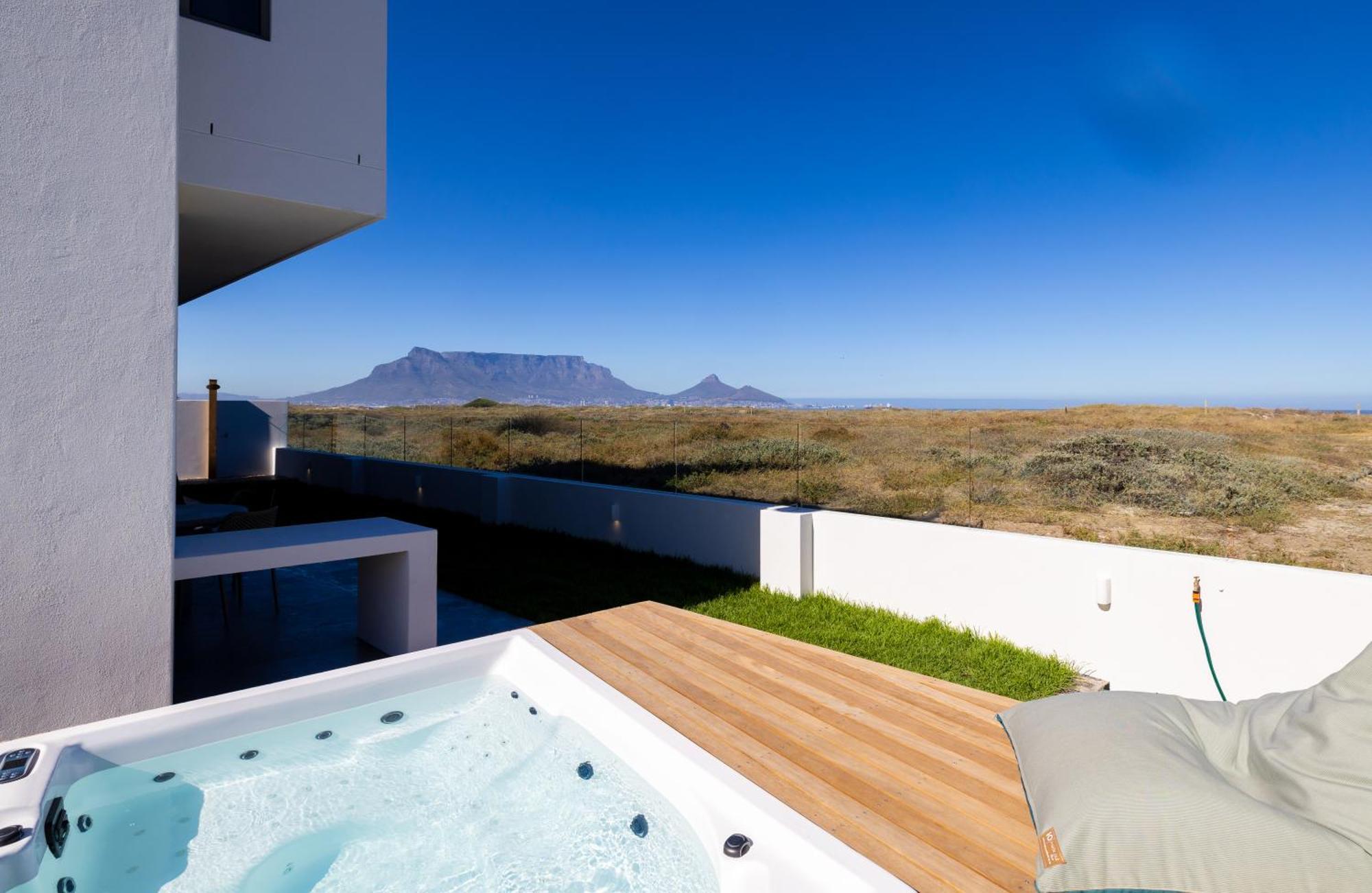 Ocean 9 - Sunset Beachfront Residency Kapstadt Exterior foto