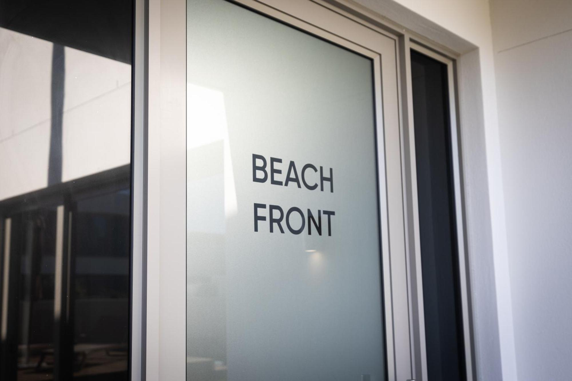 Ocean 9 - Sunset Beachfront Residency Kapstadt Exterior foto